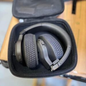 JBL Under Armour Project Rock Headphones Pallet – image 7