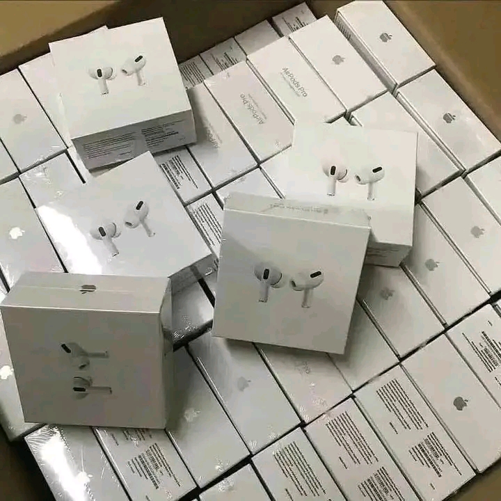 Apple AirPods Pro Pallet (240 Pieces)