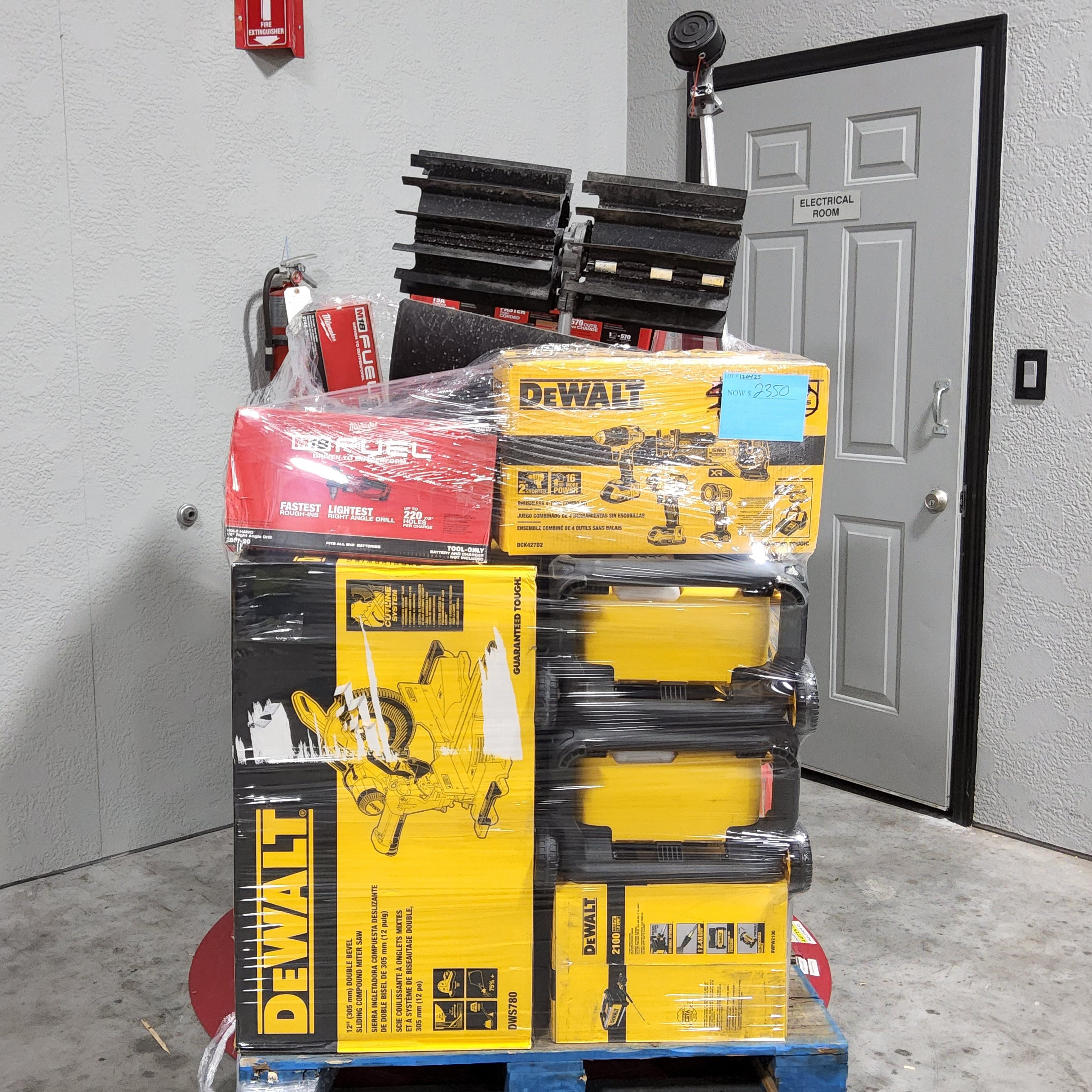 Milwaukee & DeWalt Pallet – Lot 120425