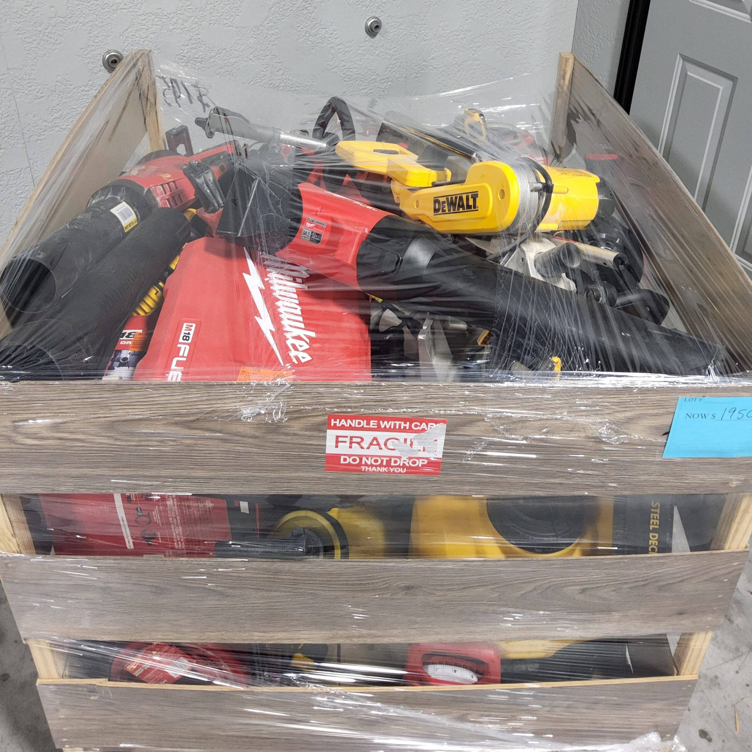 Milwaukee & DeWalt Pallet – Lot 020525