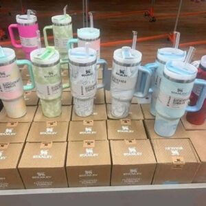 Stanley Cup Pallet (150+ Tumblers)